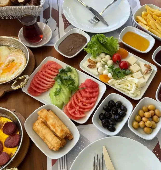 Serpme Kahvaltı