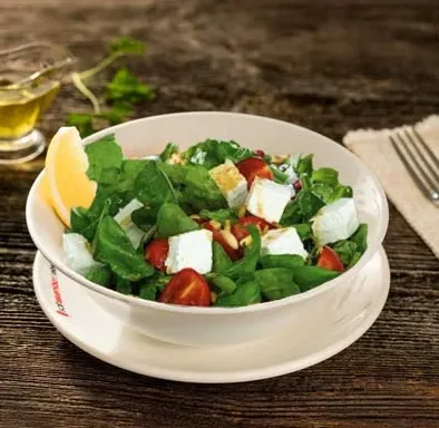 Peynirli Roka Salatası