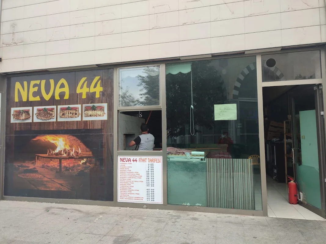 Neva44 kebab lahmacun