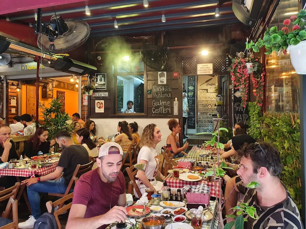 ALTINBAŞAK UNLU MAMULLER
