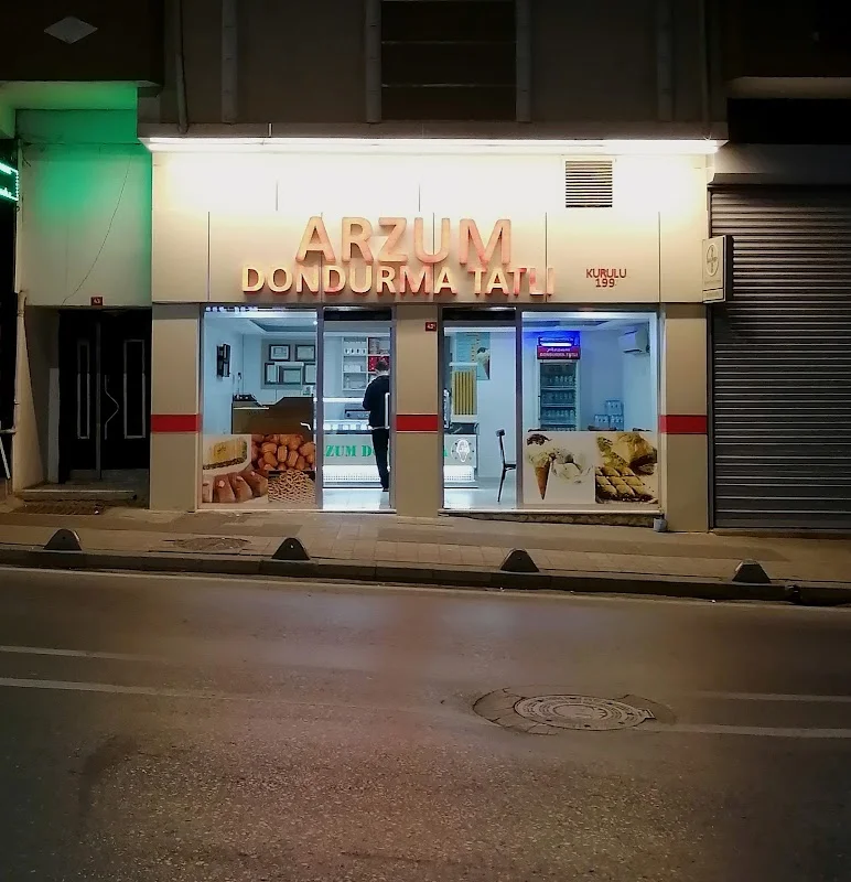 Arzum Dondurma Tatlı