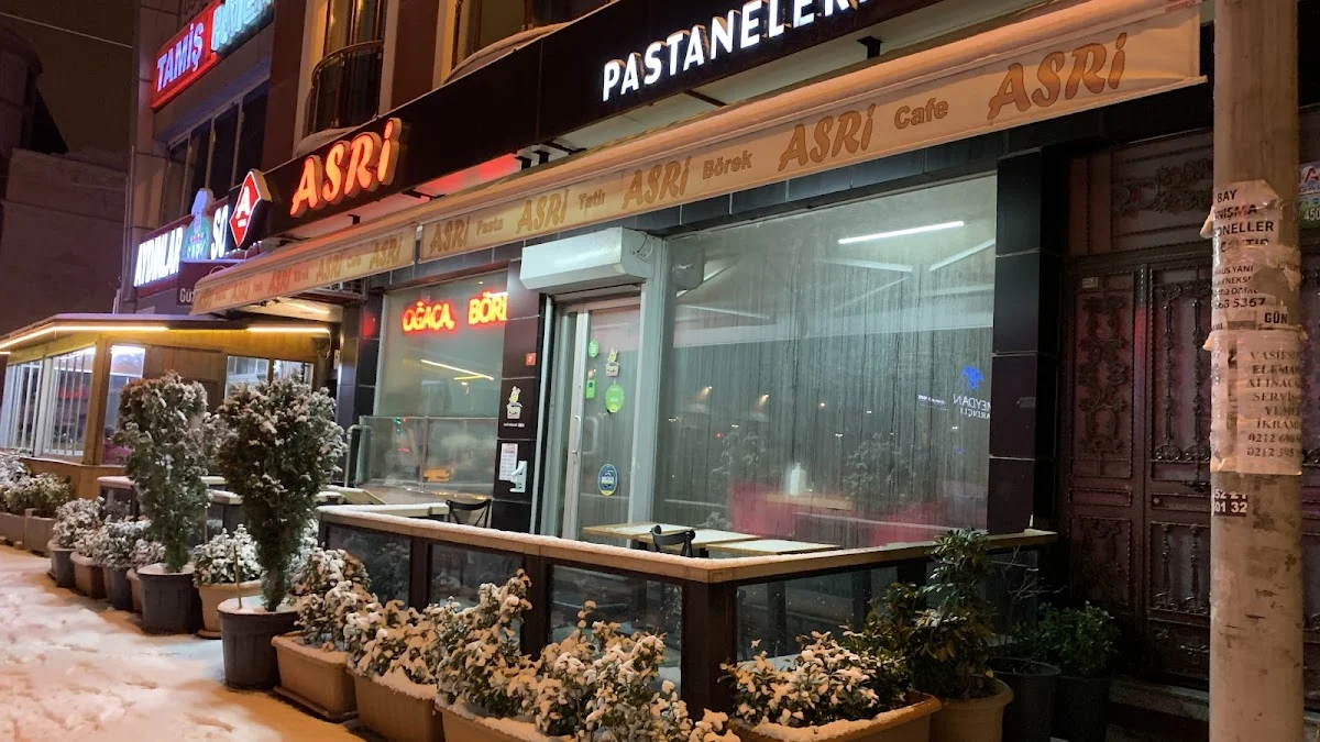 Asri Pastanesi