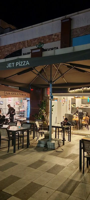 Jet pizza