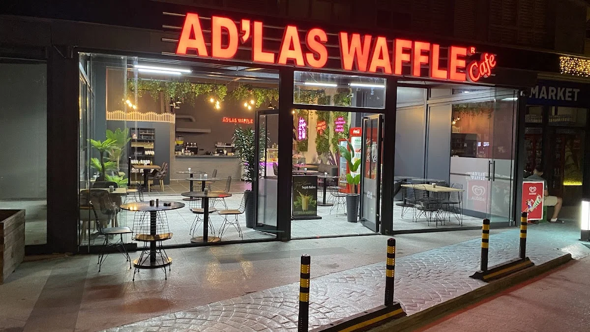 AD'LAS WAFFLE