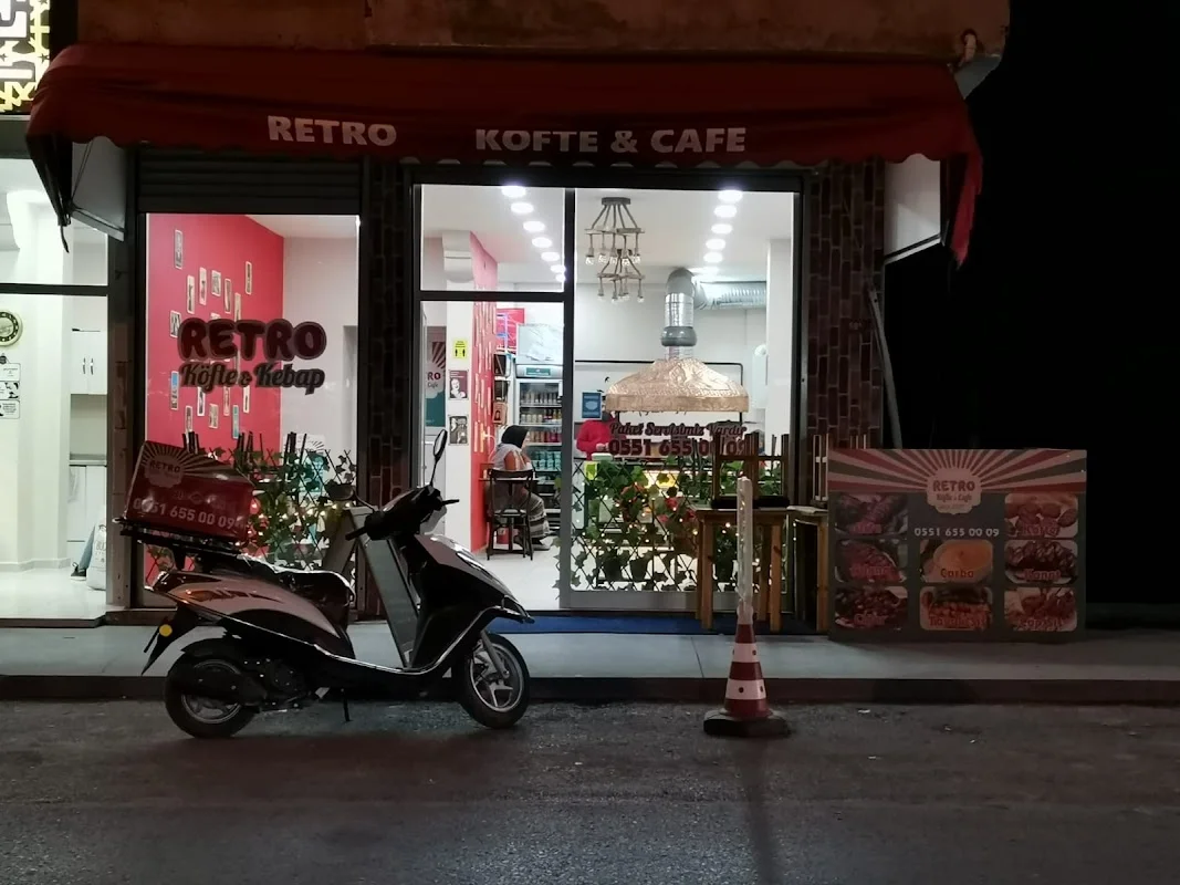 Retro Köfte ve Kebap