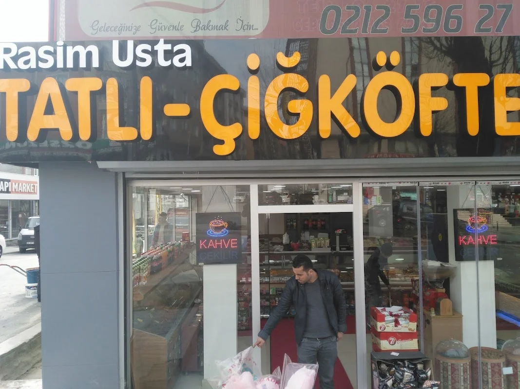 Rasim Usta Tatlı Çiğ Köfte Kuruyemiş