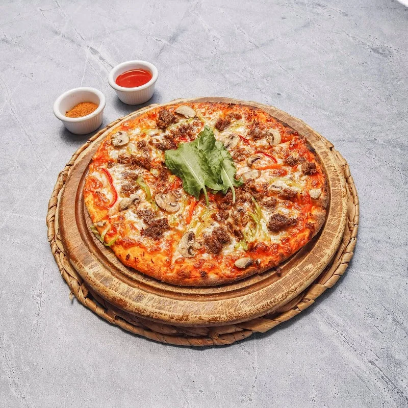 Curly Pizza
