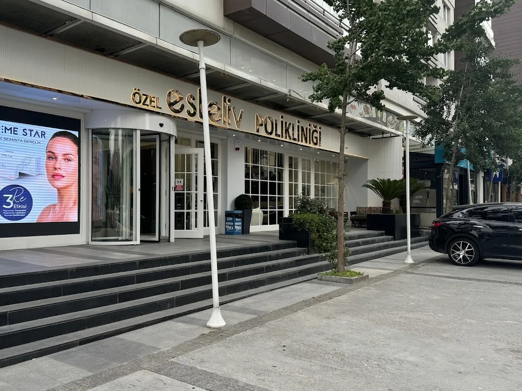 Özel Esteliv Polikliniği/Beylikdüzü | Botoks,Dudak Dolgusu,Gençlik Aşısı,PRP, Saç ve Kaş Ekimi,Epilasyon,Mezoterapi,Kök Hücre