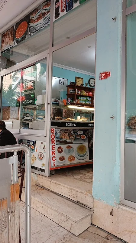 Damla Sarıyer Börekçisi