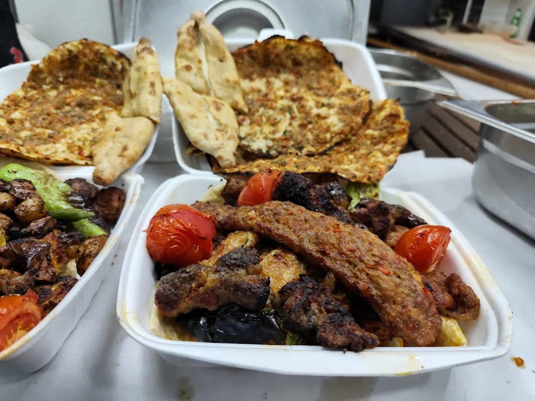 Arslan Kebap Pide ve Lahmacun Salonu