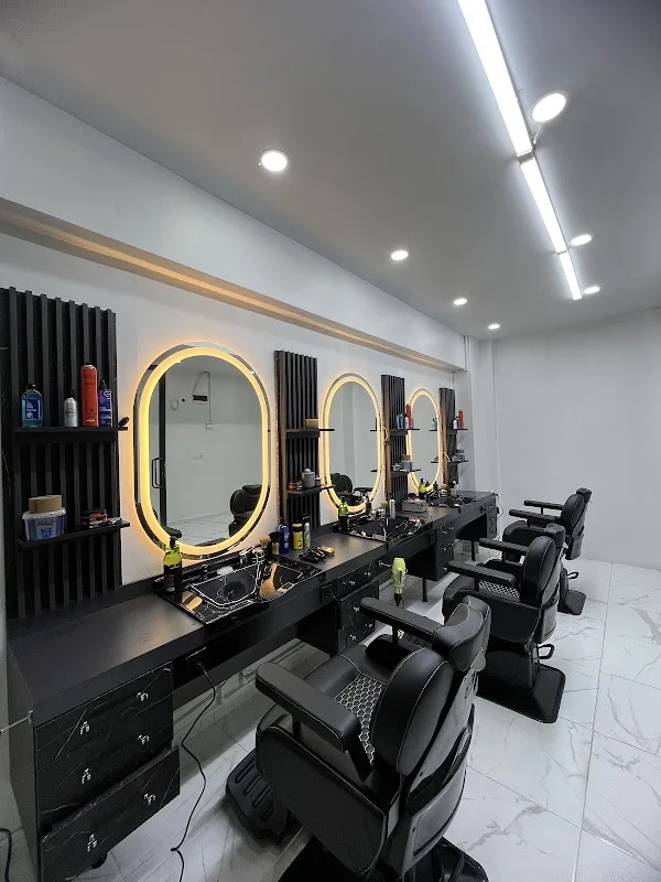 SİNAN KOÇAK SALOON