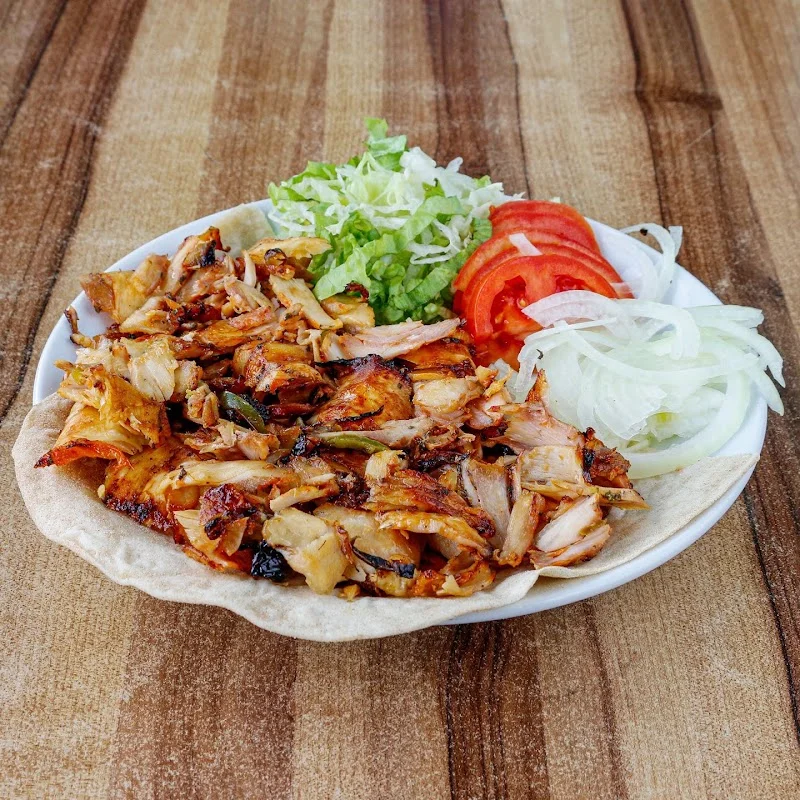 Aşkla döner cennet