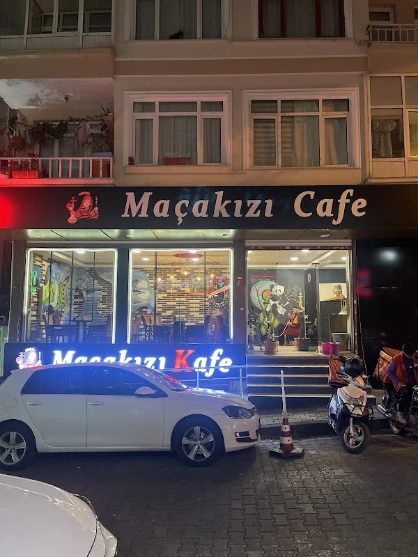 Maçakızı Kafe