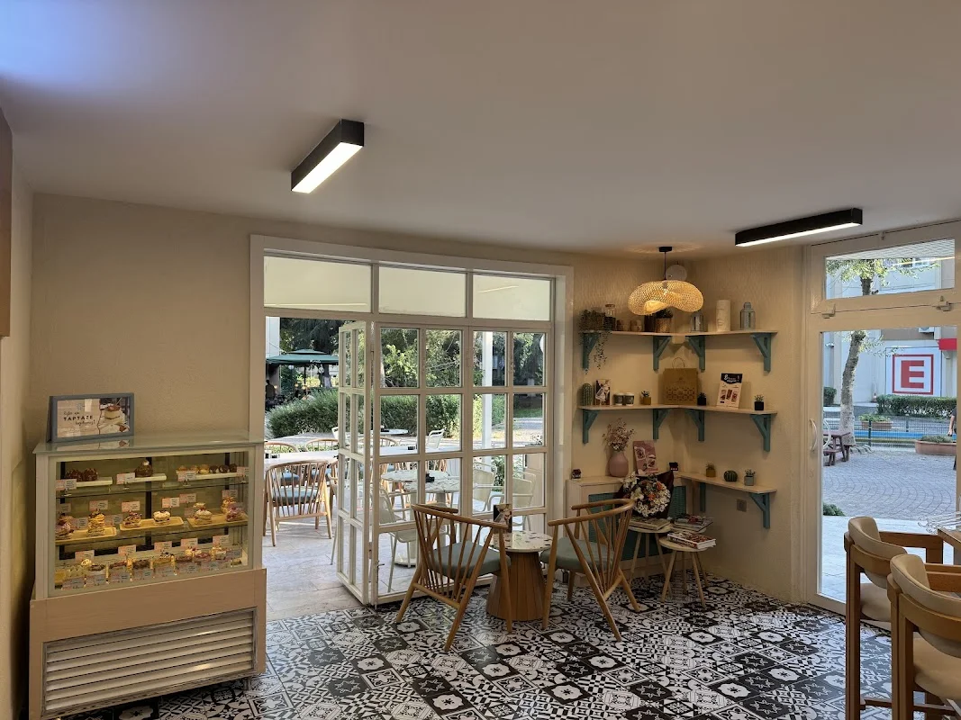 Pudding Boutique