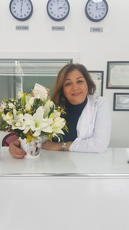 Diş Hekimi Billur Bahçevan
