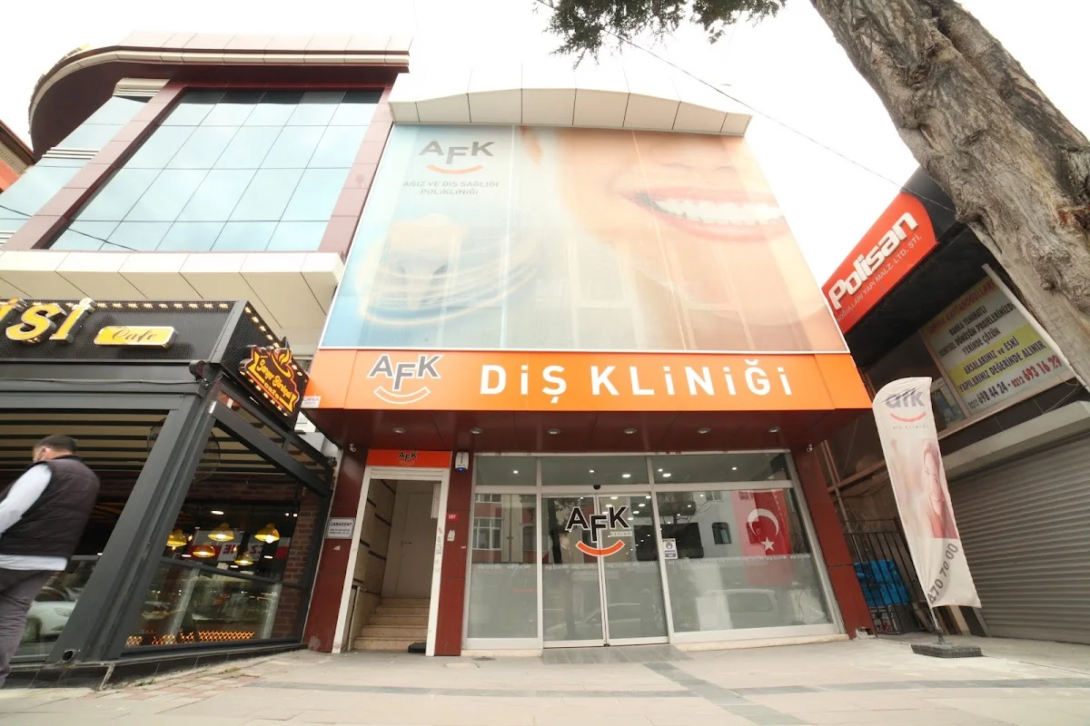 AFK Ağız ve Diş Sağlığı Polikliniği / Diş Kliniği