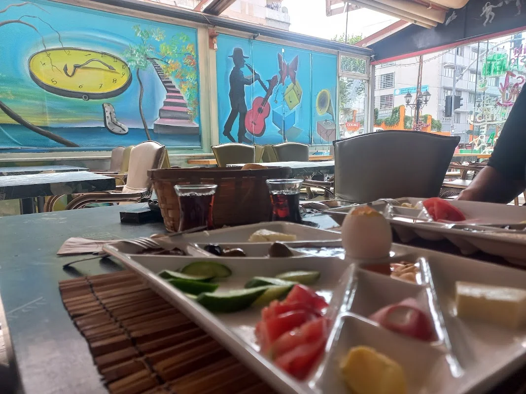 Cafe Cass