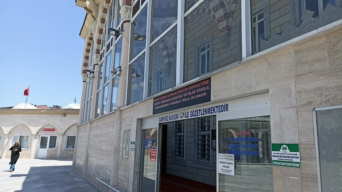Üçevler Cami̇ Çay Ocaği Ügevler Cami̇i̇ Çay Ocaği
