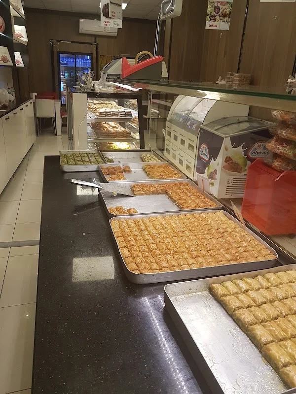 Özmenoğlu baklava
