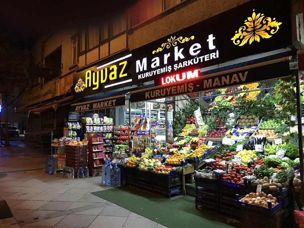 Ayvaz Market Kuruyemiş & Şarküteri