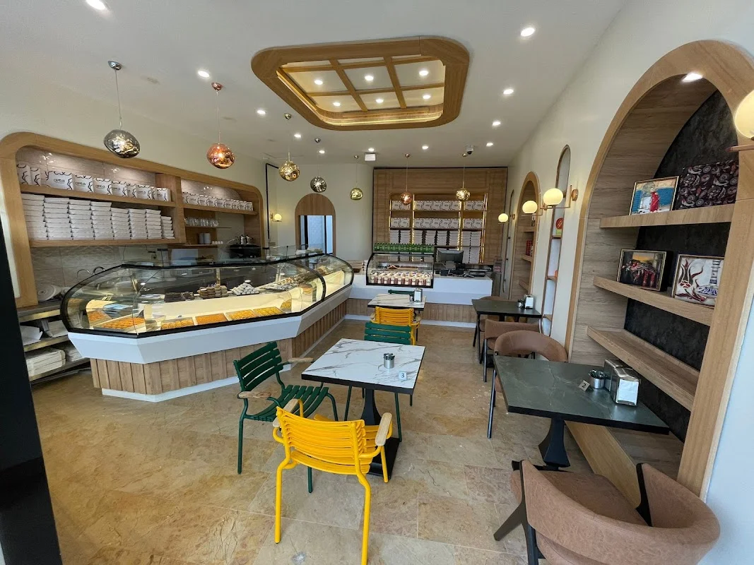 Eta Bakery Güneşli Fabrika Satış Mağzası