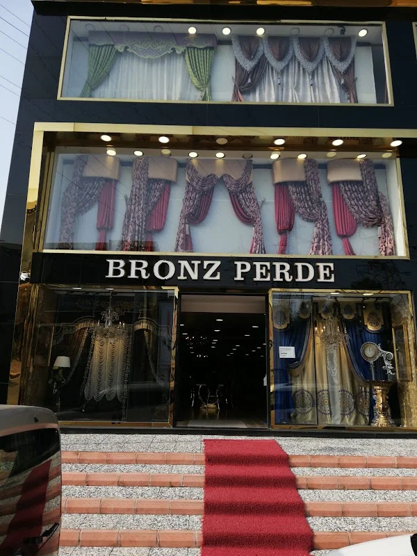 Bronz Perde Masko