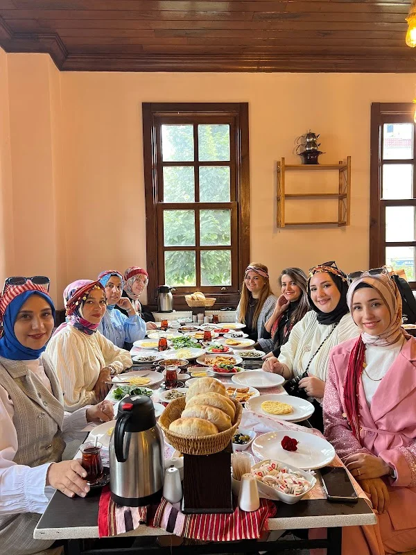 Giresun Konağı Restoran Ve Kafe