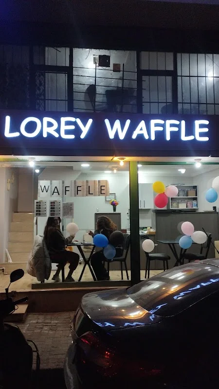 Lorey Waffle & Coffee