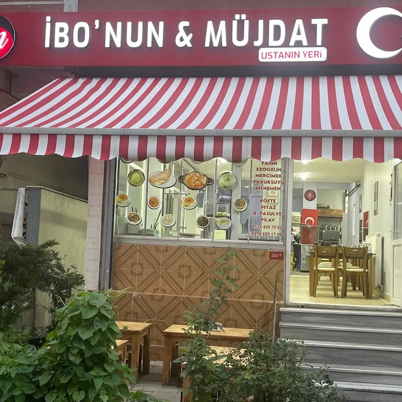 Mino Balik Evi