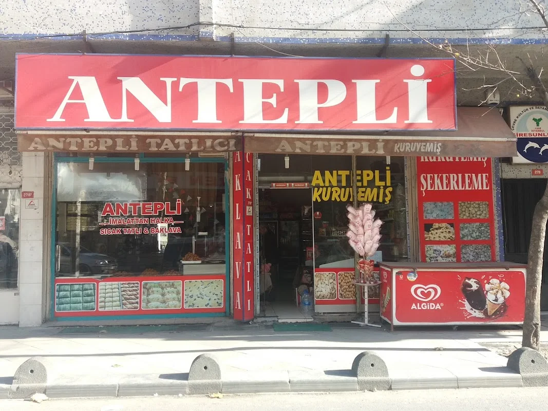 Antepli Sıcak Tatlı ve Baklava