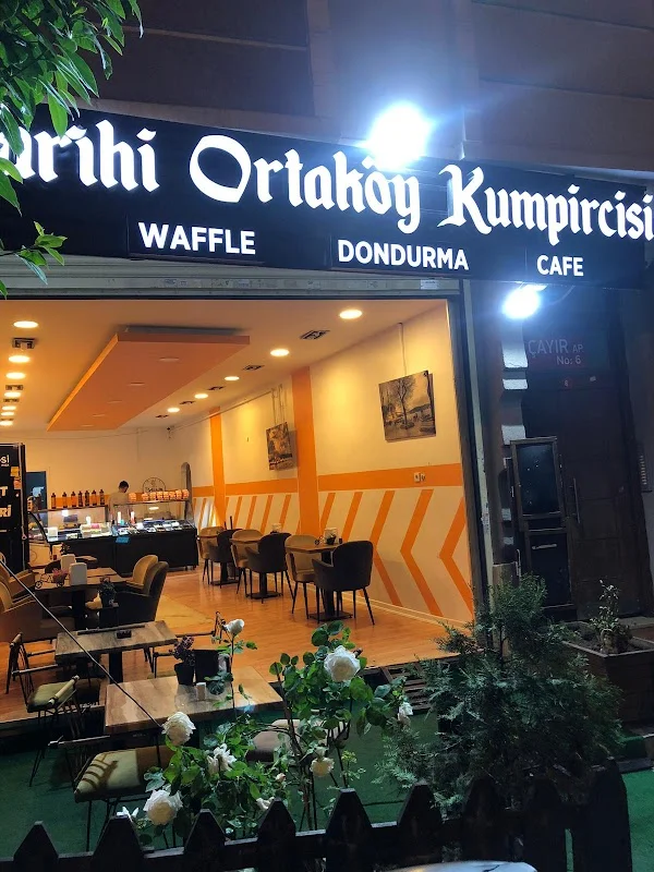 1991 TARİHİ ORTAKÖY KUMPİRCİSİ & WAFFLE BAHÇELİEVLER