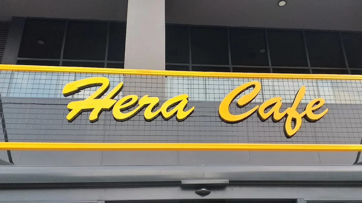 Hera cafe
