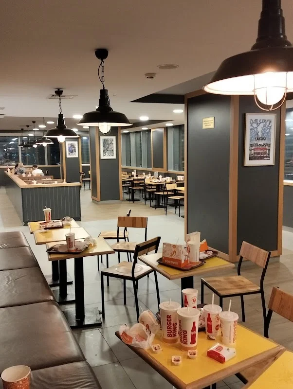 Popeyes - Yürüyüş Yolu