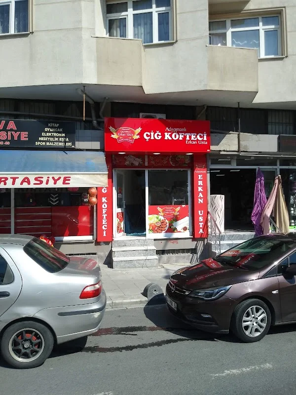 Adıyamanlı Çiğ Köfteci Erkan Usta