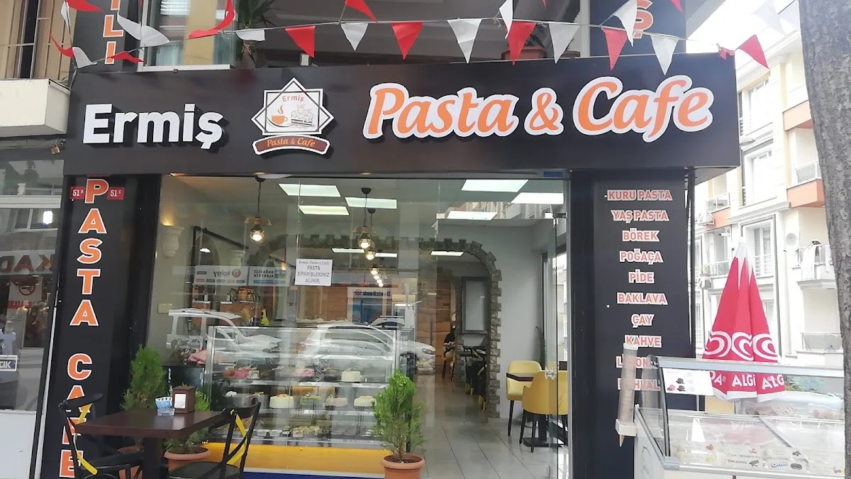 Ermiş pasta cafe (Bi'mola Cafe)