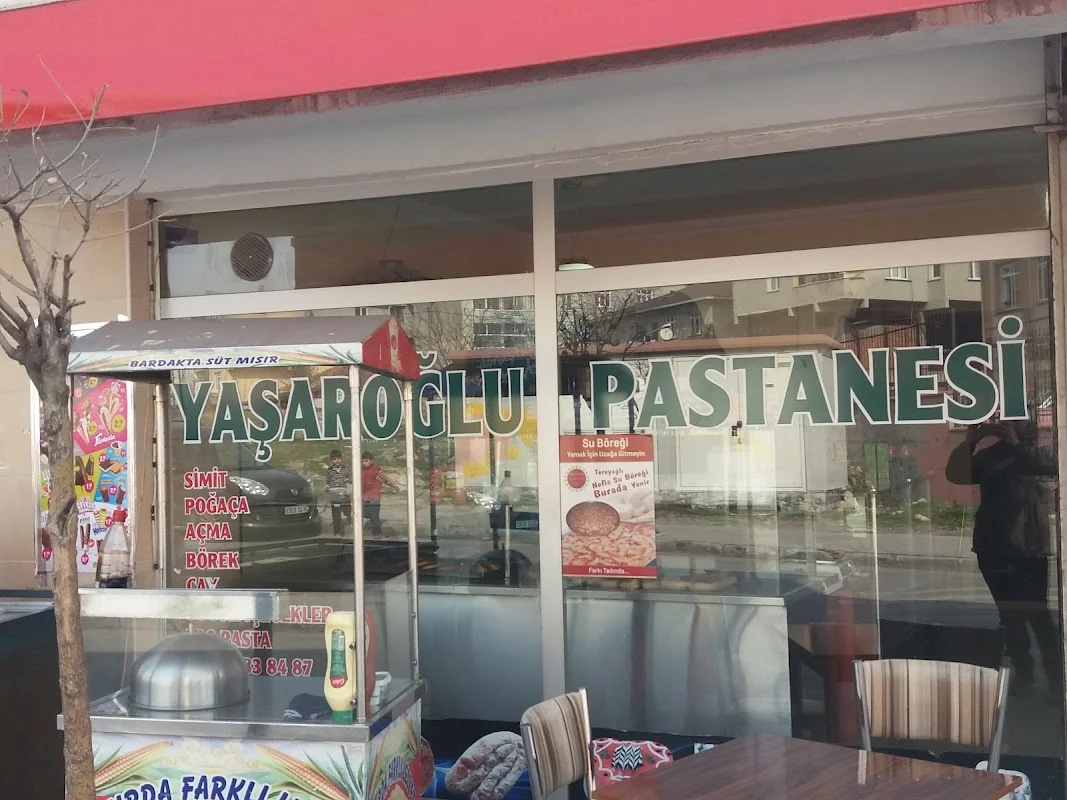 Yaşaroğlu Pastanesi