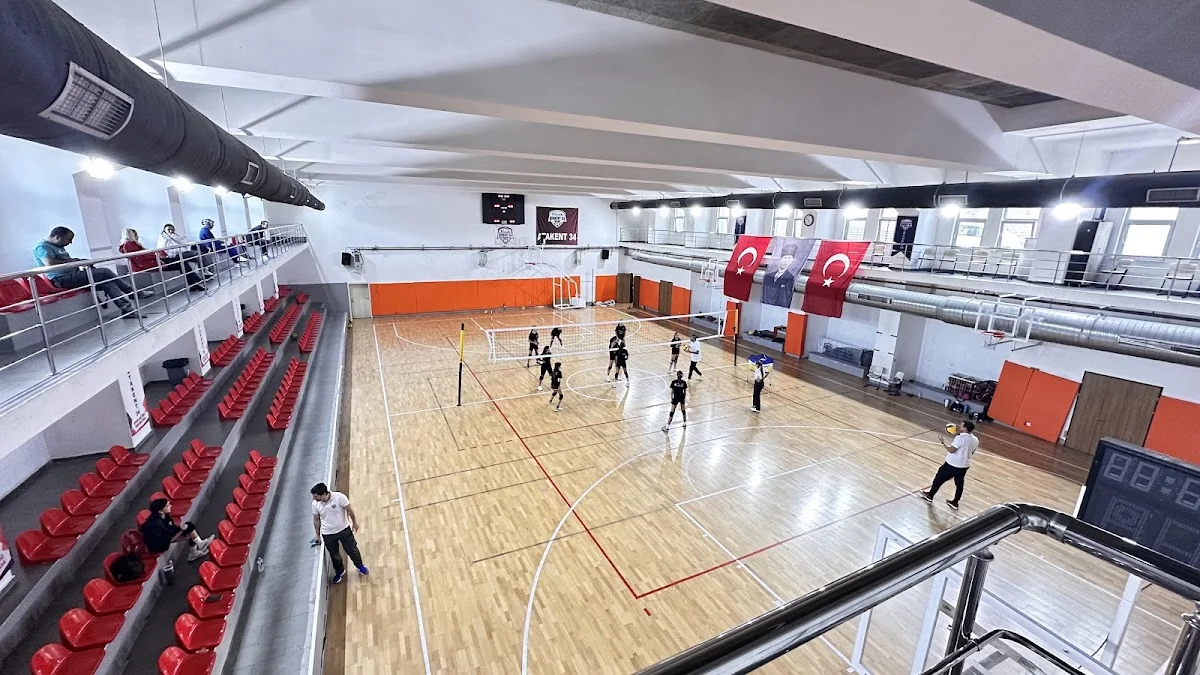 ATAKENT 34 Spor Kulubü Voleybol-Basketbol-Cimnastik Kick Boks Kursu -Küçükçekmece Atakent Mah - Küçükçekmece, İstanbul
