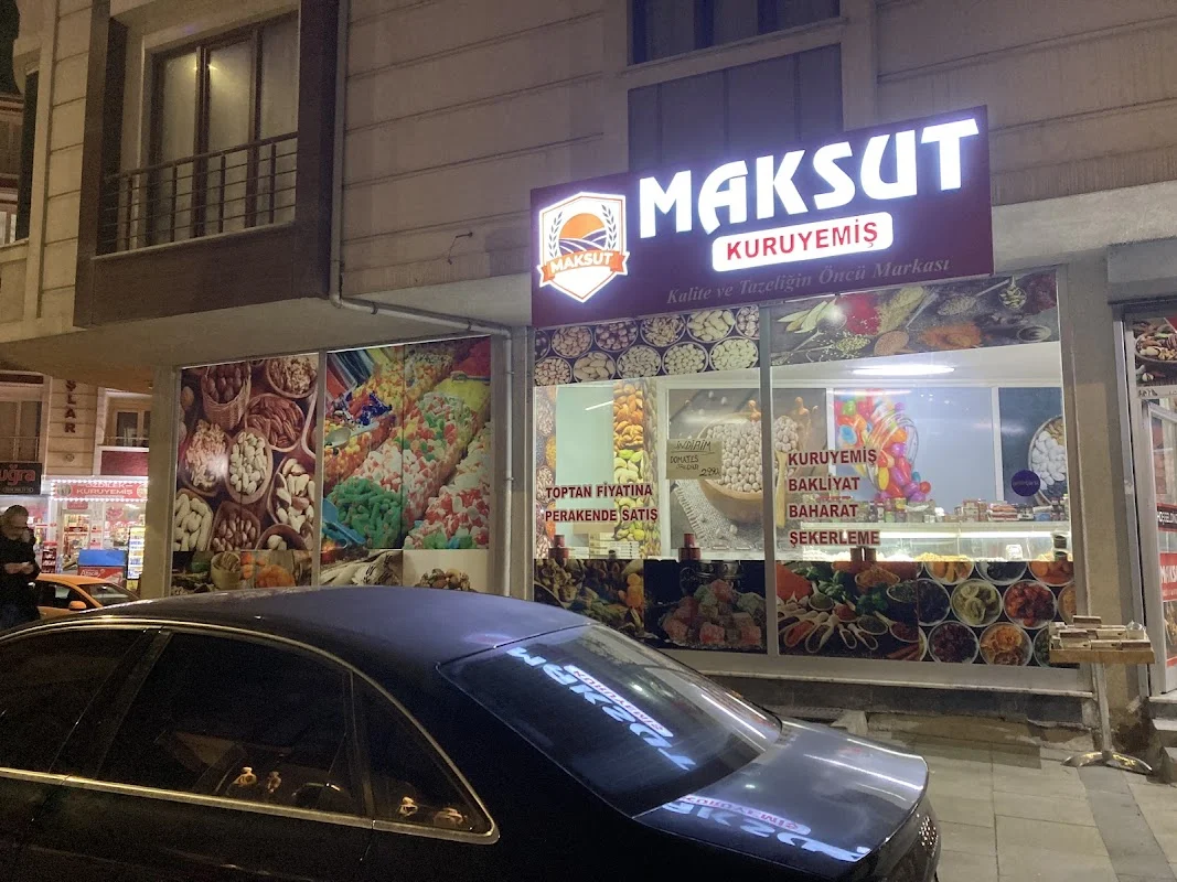Lüks Kuruyemiş