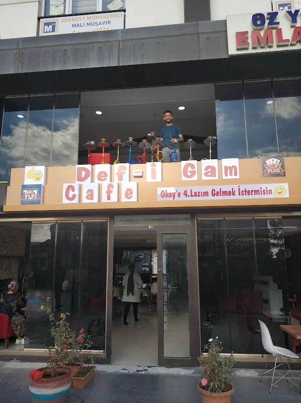 DEF ~ İ GAM CAFE