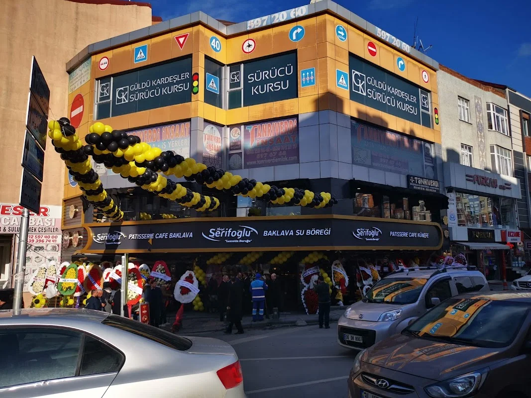 Antepli Şerifoğlu baklavaları Arnavutköy Şubesi