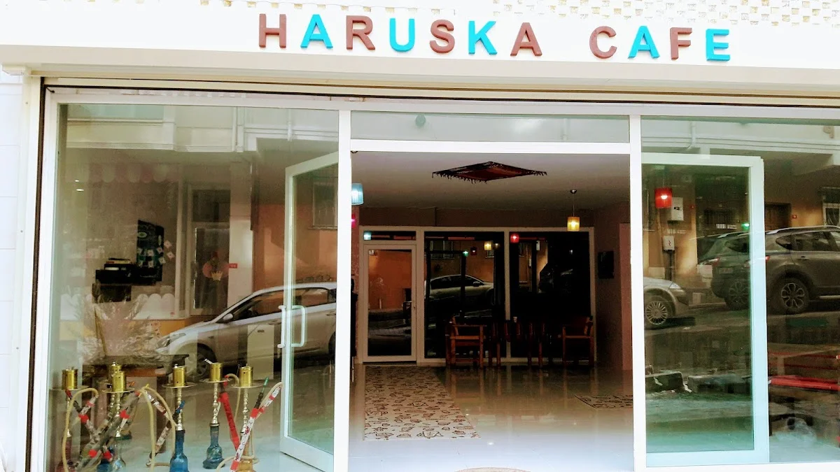 HARUSKA CAFE