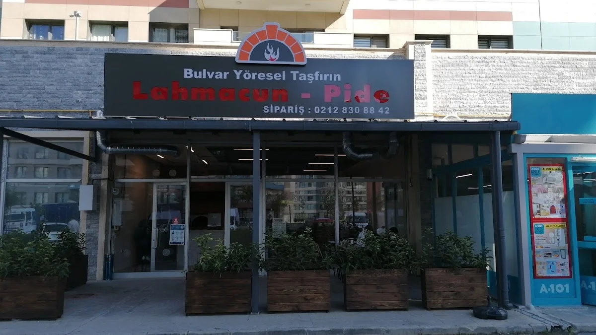 BULVAR YORESEL TAŞ FIRIN PİDE LAHMACUN KEBAP