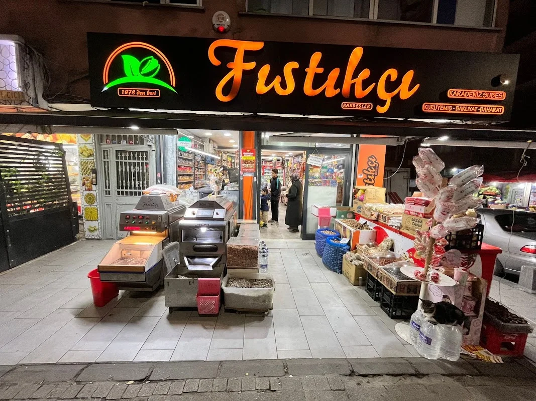 Fıstıkcı kuruyemiş Karadeniz 1