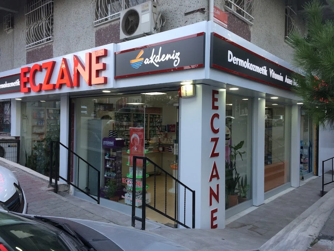 Akdeniz Eczanesi