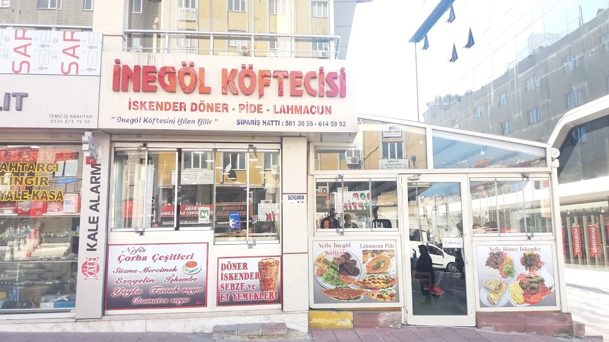 Inegöl Köftecisi