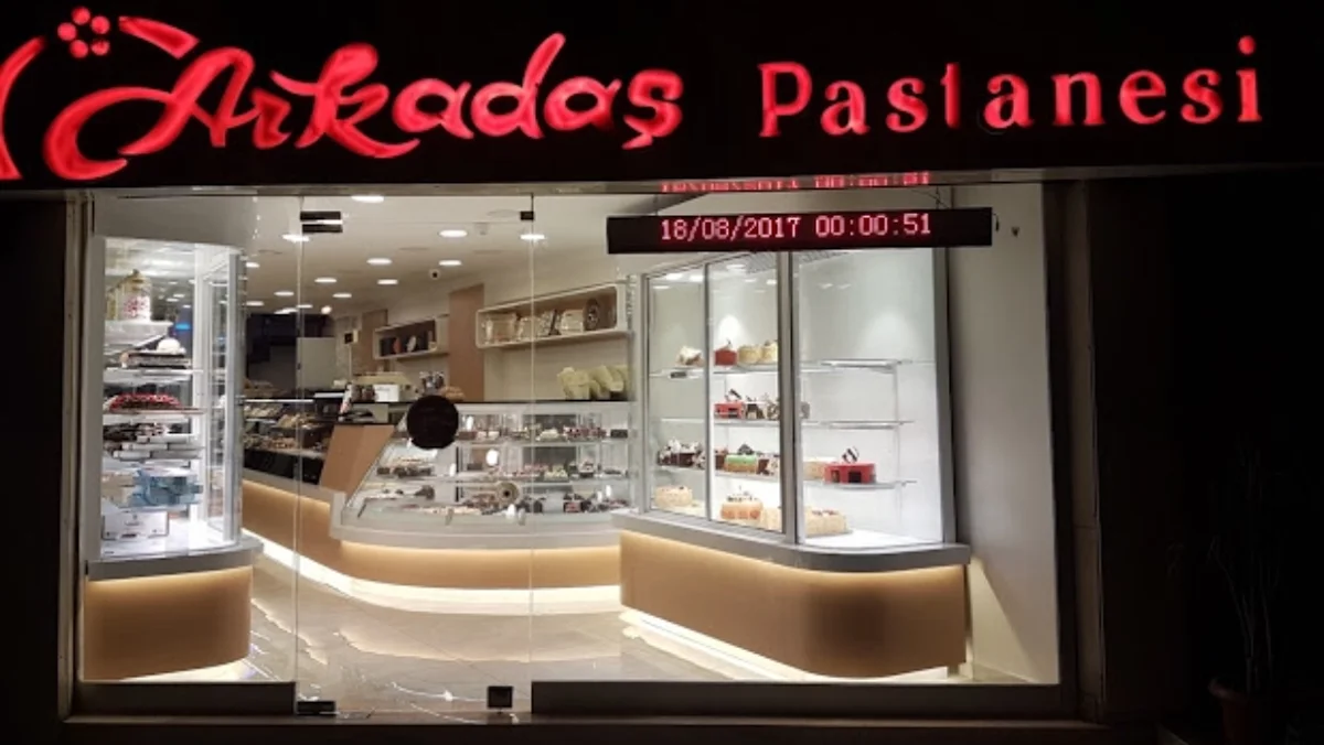 Arkadaş Pastanesi