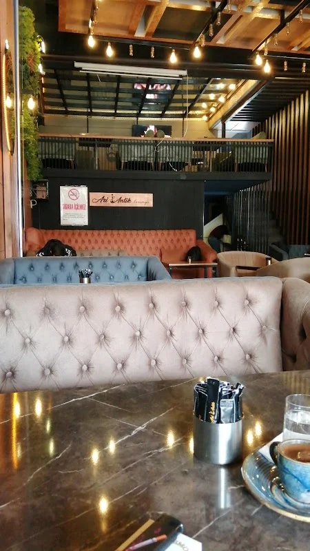 Adalin Cafe