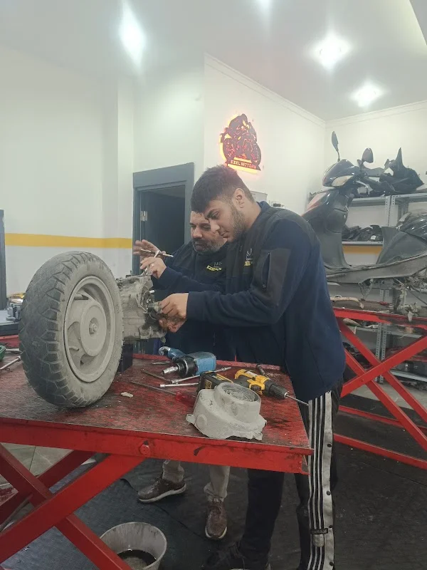 Ezel Motosiklet RKS/Kuba/ SKYJETYetkili servis. Musatti Yetkiliservis