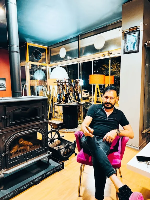 Estergon nargile cafe