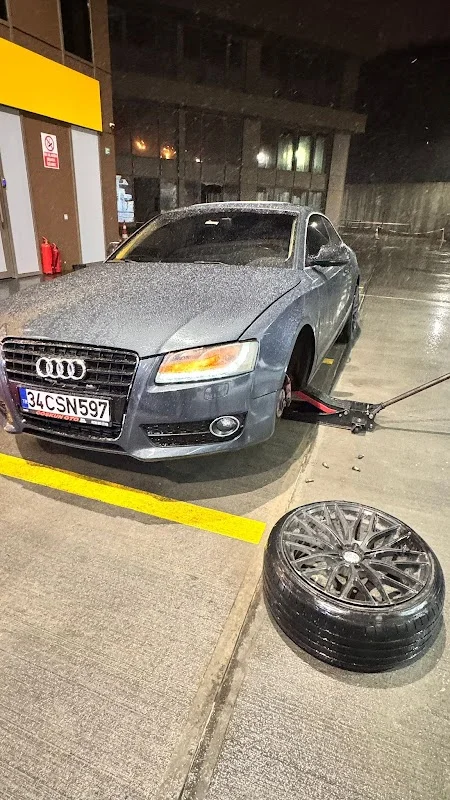 Yavuz Oto Lastikçi